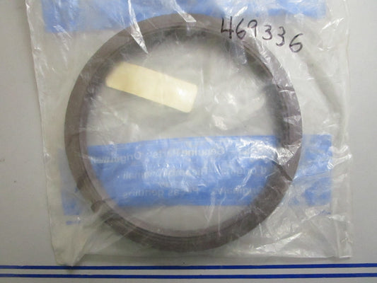 *NEW OEM* 0820 Volvo Penta Crankshaft Seal 469336