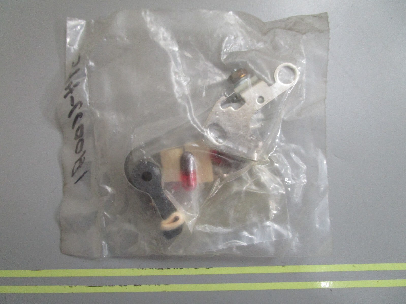 *NEW OEM* 0810 Mercury Breaker Assembly 394-1100A3