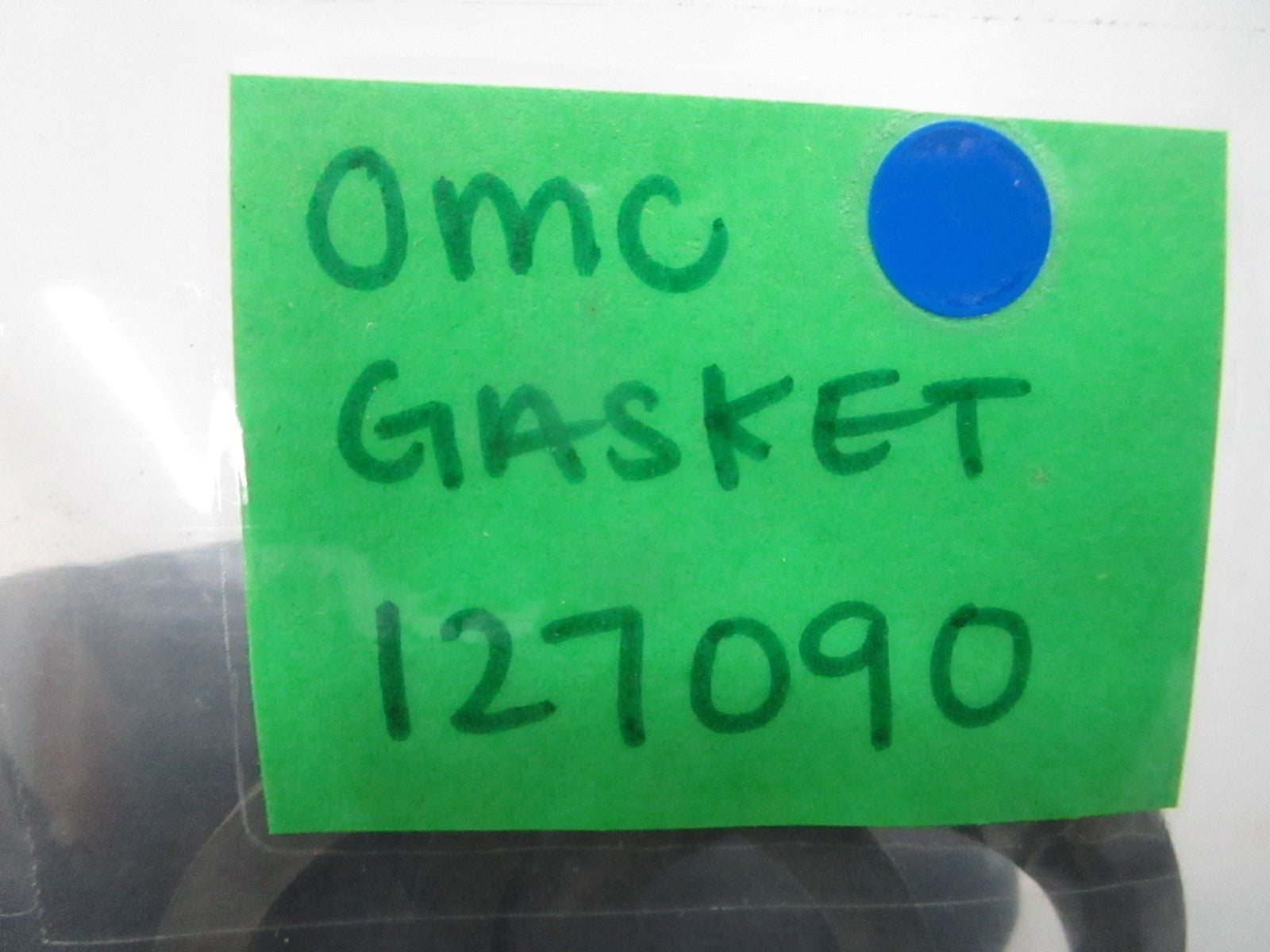 *NEW OEM* 0810 OMC Johnson Evinrude Gasket 127090 0127090