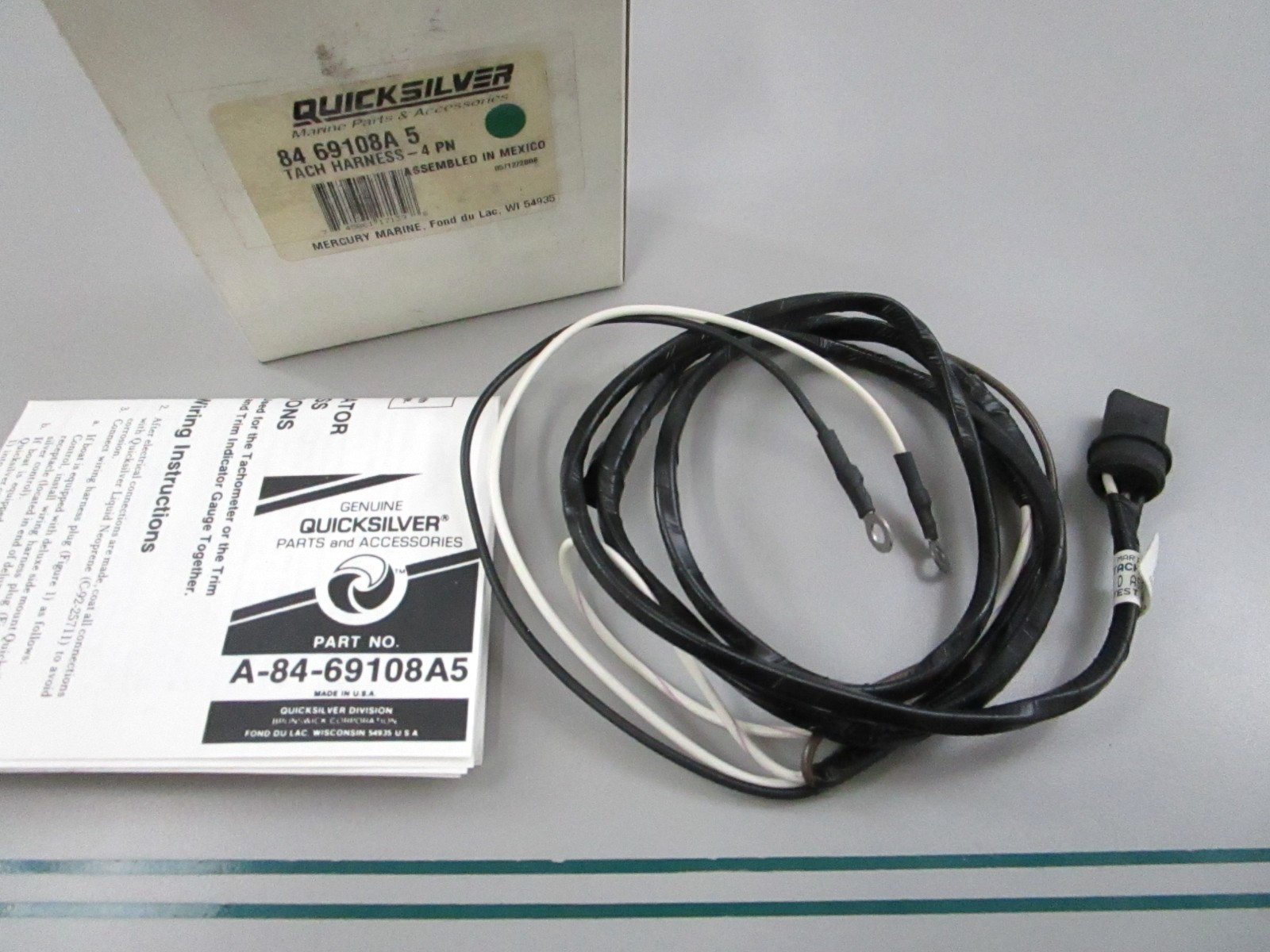 NEW OEM 84-69108A5 Mercury Quicksilver 4 Pin Tach Harness 0810