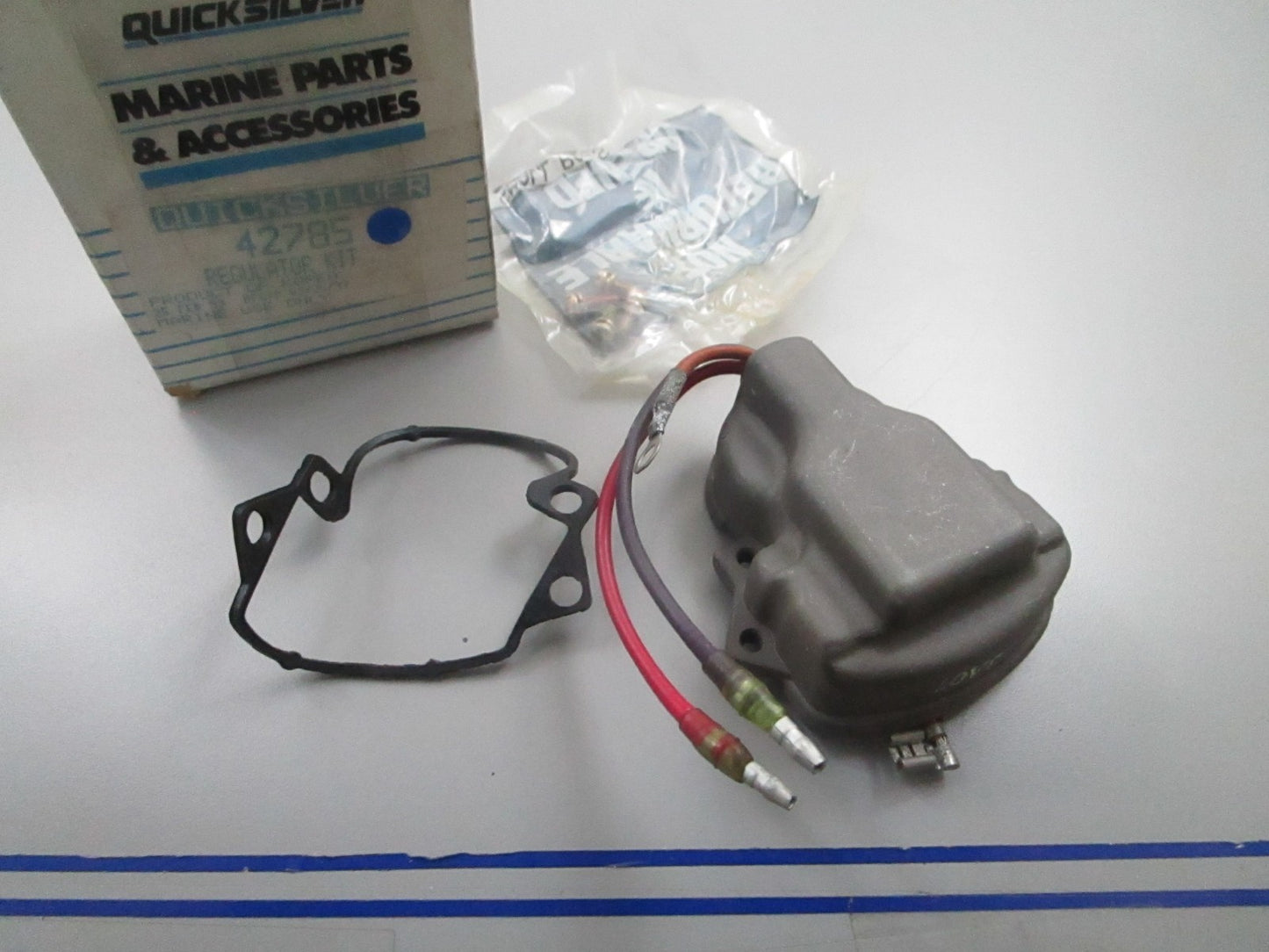 *NEW OEM* 0810 Mercury Quicksilver Regulator Kit 42785