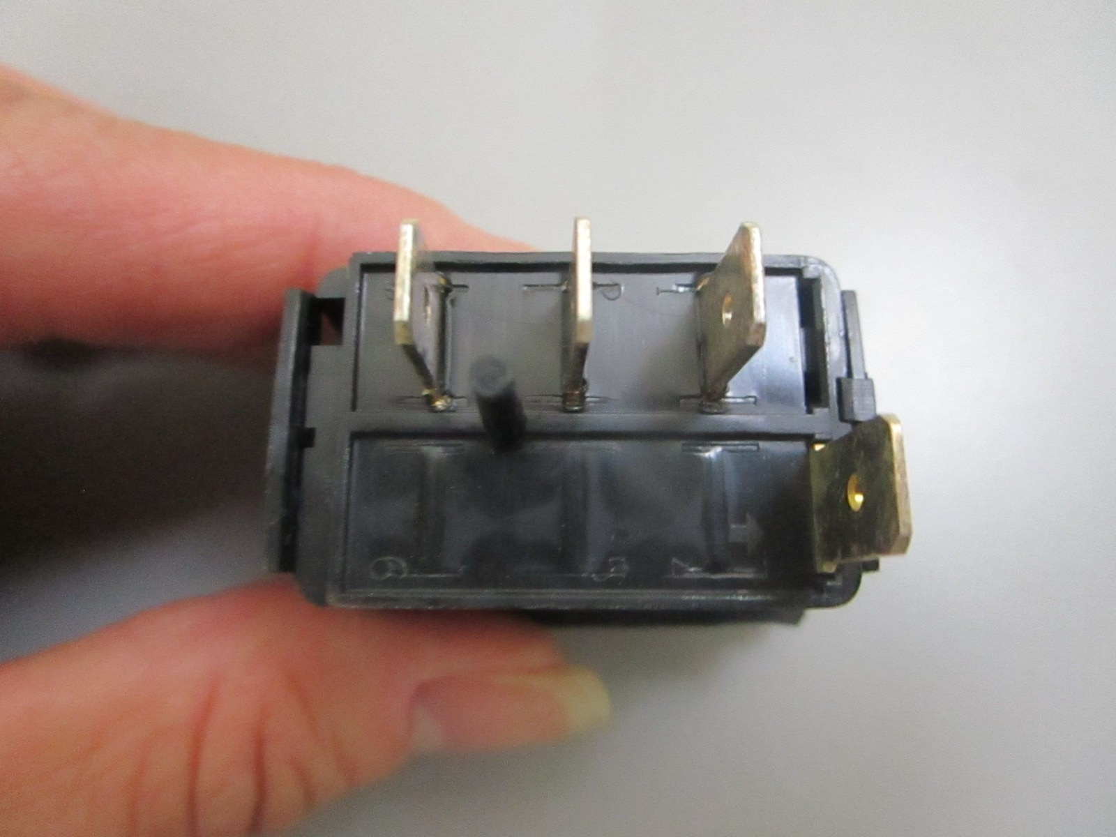 *NEW* 0770 Blue Sea Systems Contura SPT Switch 8233