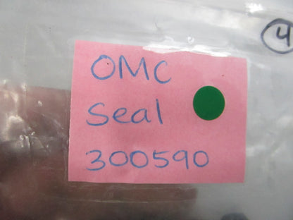 NEW OEM 300590 0300590 OMC Johnson Evinrude Seal 0810