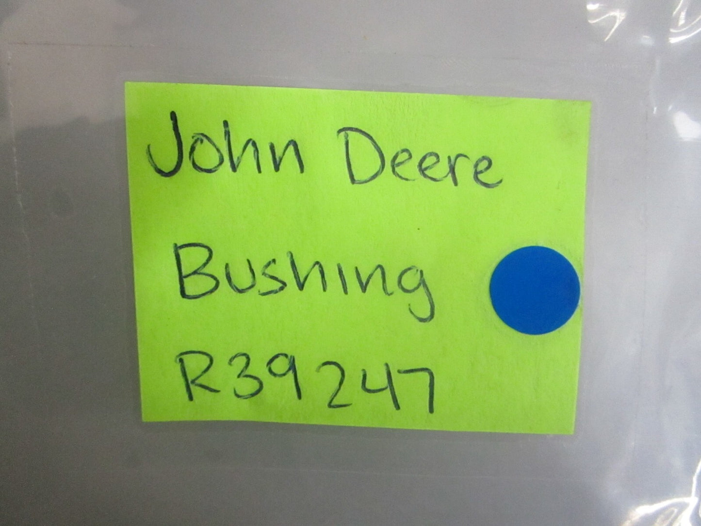 *NEW OEM* 0820 John Deere Bushing R39247