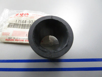 *NEW OEM* 0810 Suzuki Water Pump Case Bushing 17564-93J00