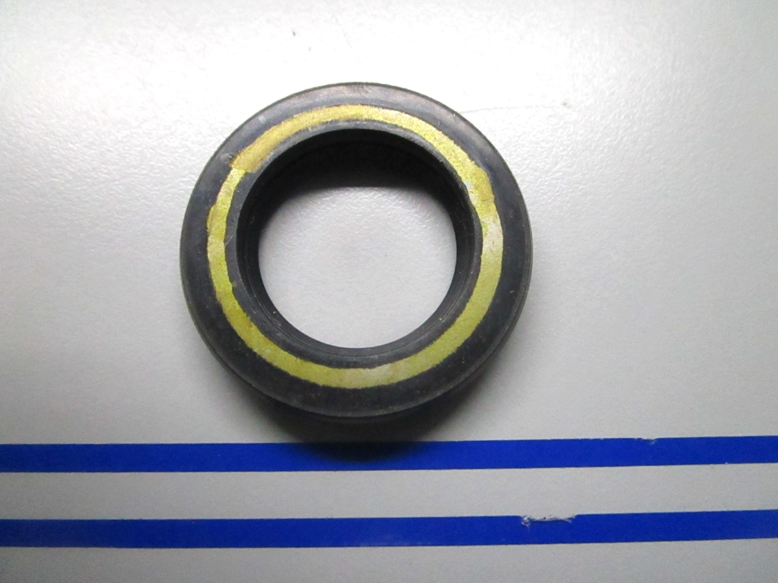 *NEW OEM* 0810 Mercury Quicksilver Seal 26-82234M