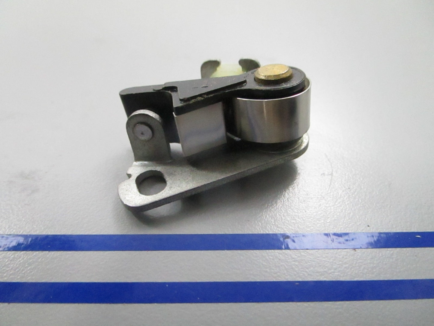 *NEW OEM* 0810 Tecumseh Breaker Point 32011A