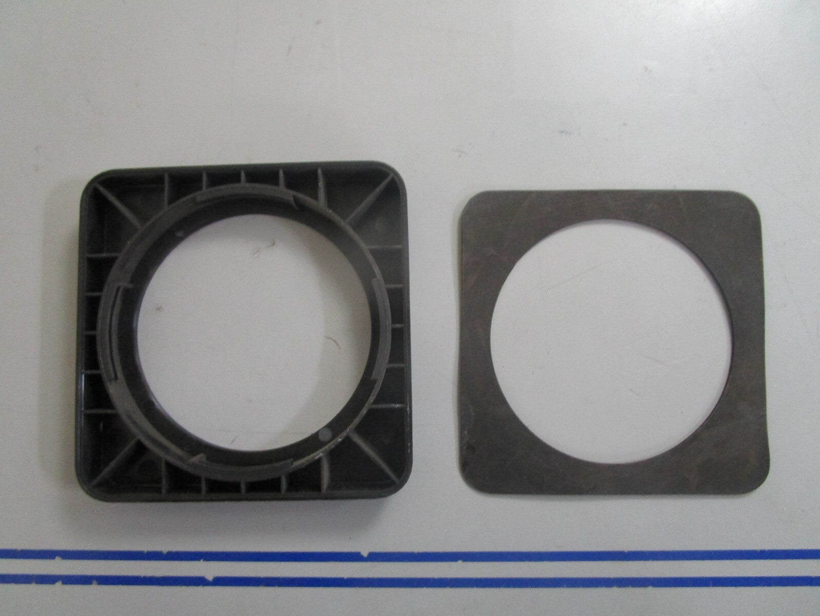 *NEW OEM* 0810 Volvo Penta Instrument Frame 873210