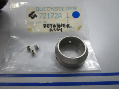 NEW OEM 72172A 1 Mercury Quicksilver Retainer Assembly 0810