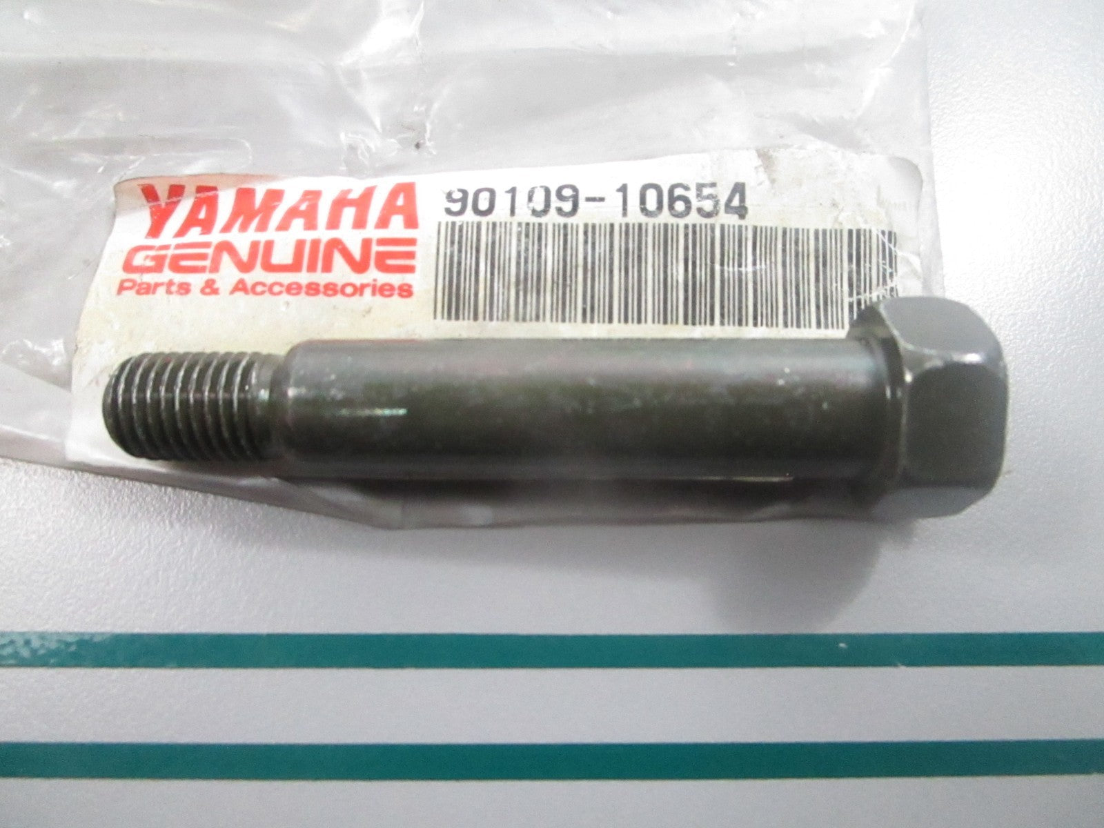 NEW OEM 90109-10654-00 Yamaha Bolt 0810