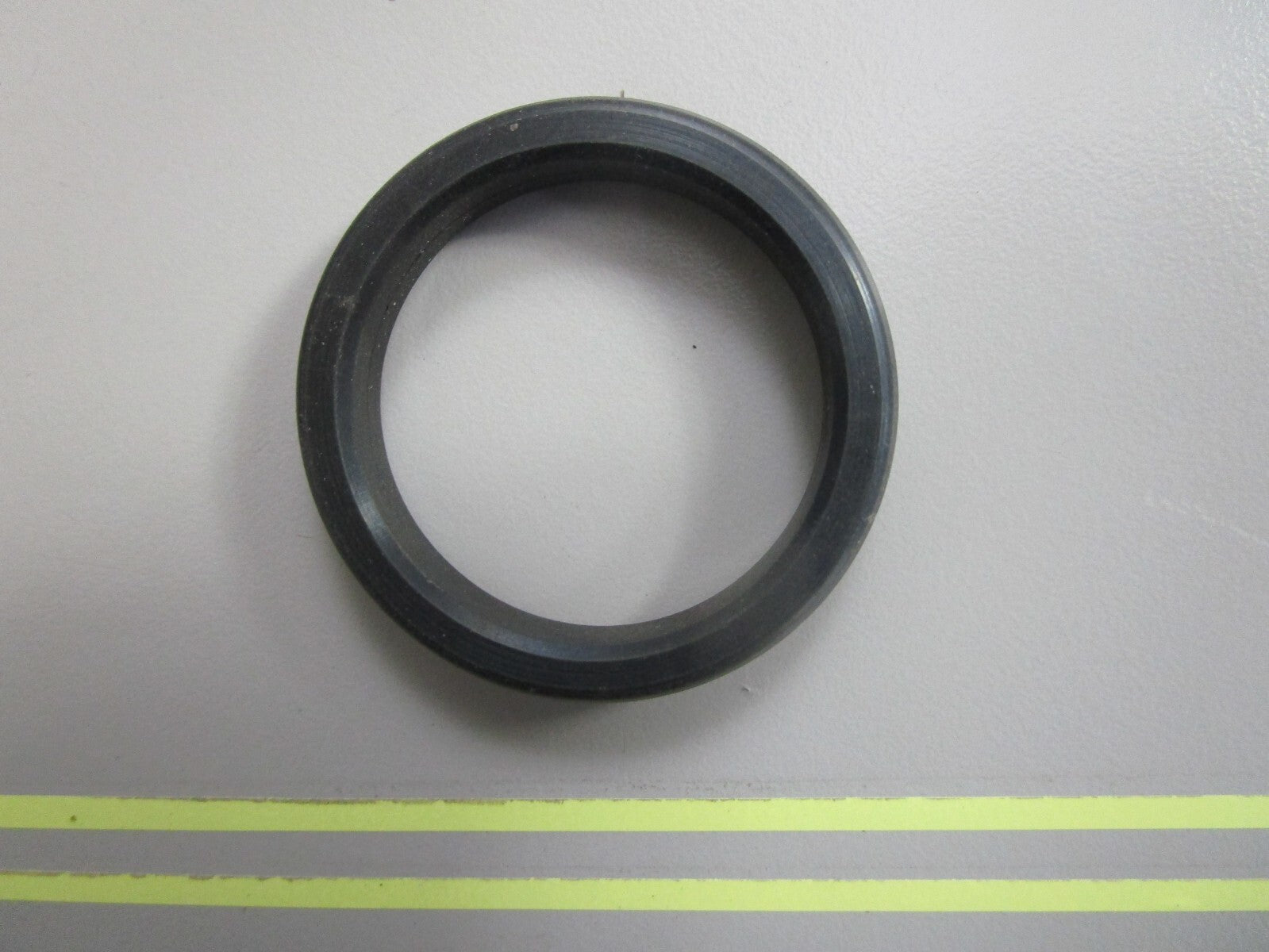 *NEW OEM* 0810 Volvo Penta Gasket 848163