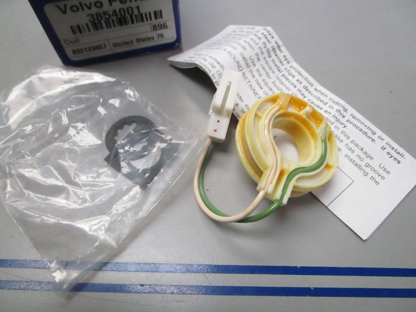 *NEW OEM* 0840 Volvo Penta Coil 3854001