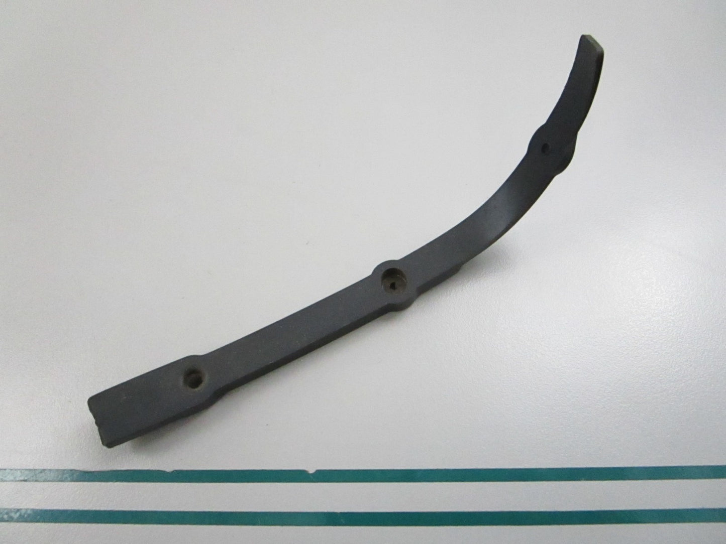 NEW OEM 376627 0376627 OMC Johnson Evinrude Strap 0810