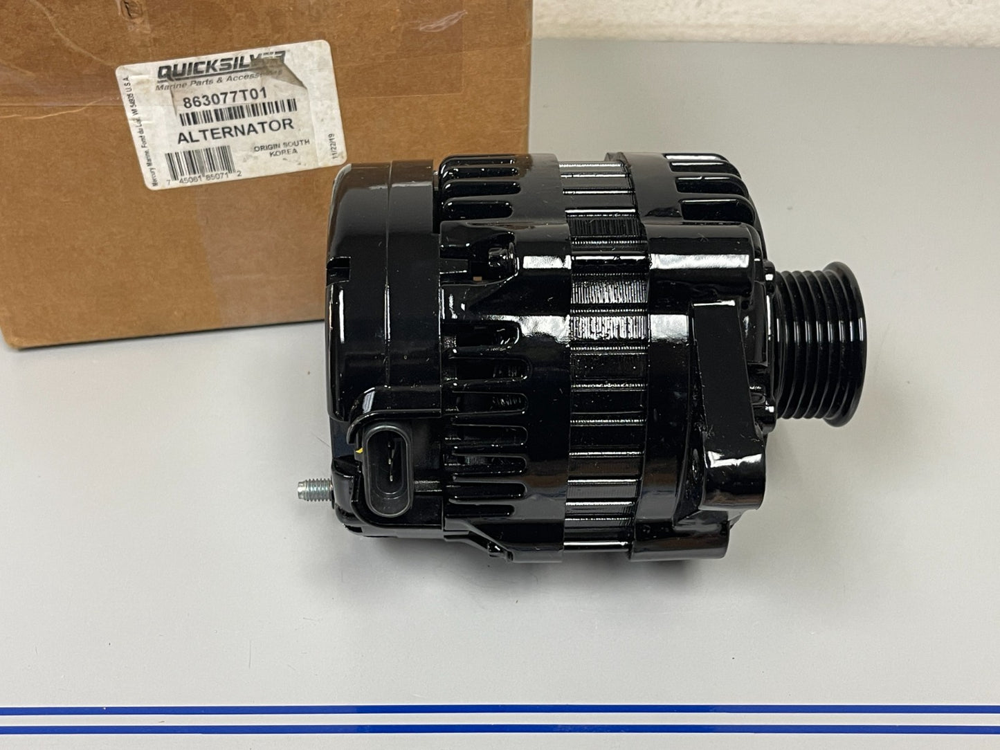 NEW OEM 863077T01 Mercury Mercruiser 12V 95A SAE J1171 Alternator 0720