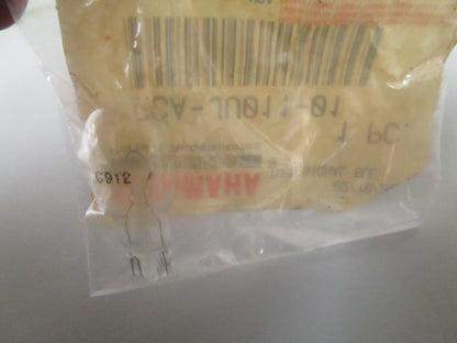NEW OEM GCA-JU011-01-00 Yamaha Turn Signal Bulb 0810