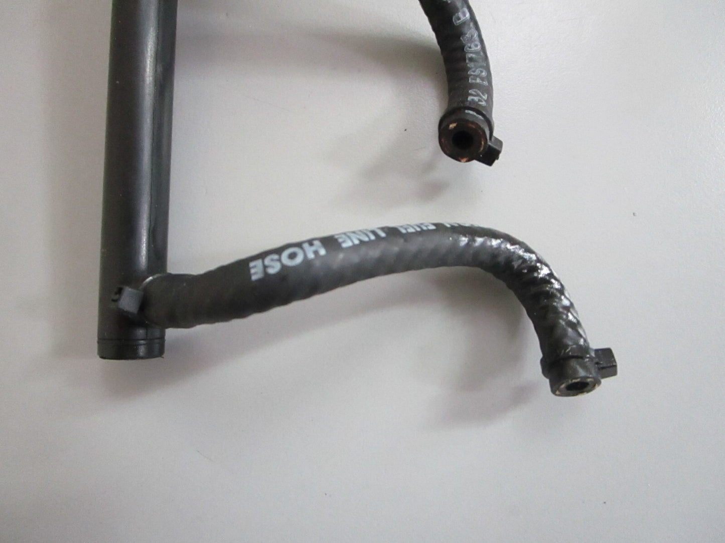 *NEW OEM* 0820 OMC Johnson Evinrude Fuel Manifold Assy 436032 0436032 339367