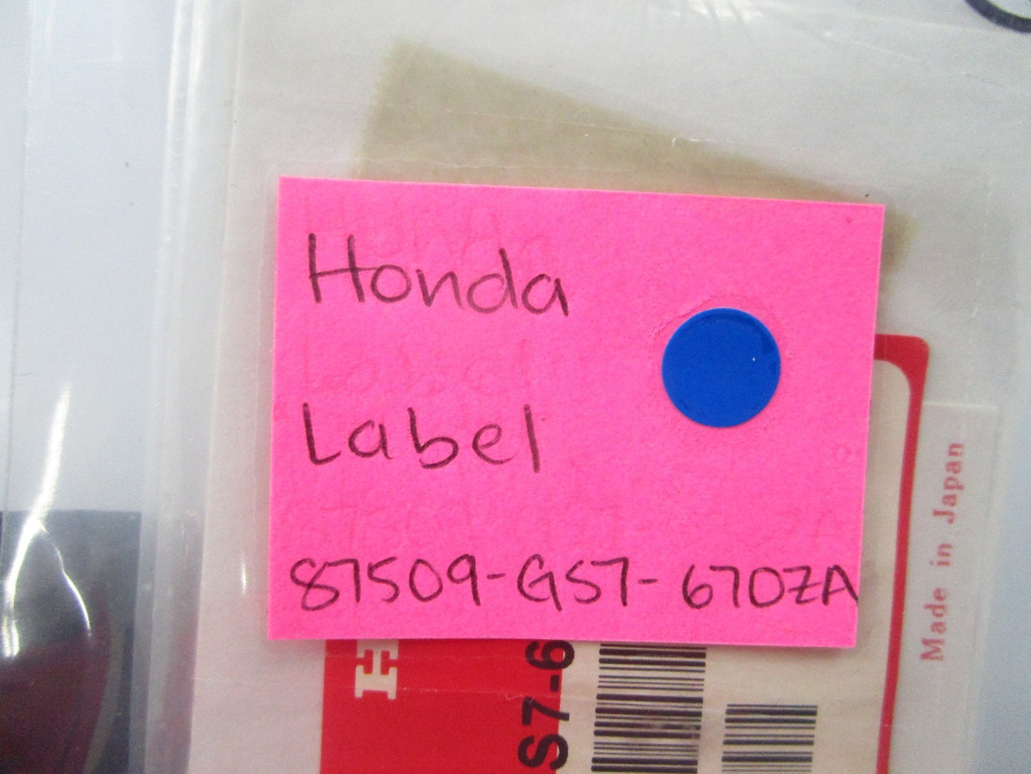 NEW OEM 87509-GS7-670ZA Honda Label 0810