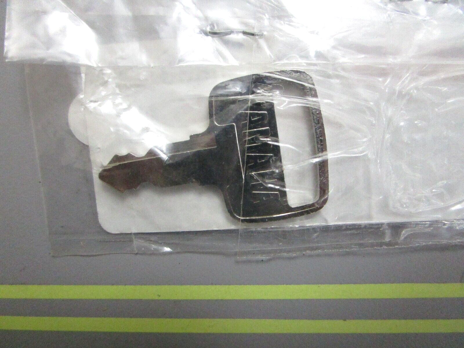 *NEW OEM* 0810 Yamaha Key #740 90890-55839-00