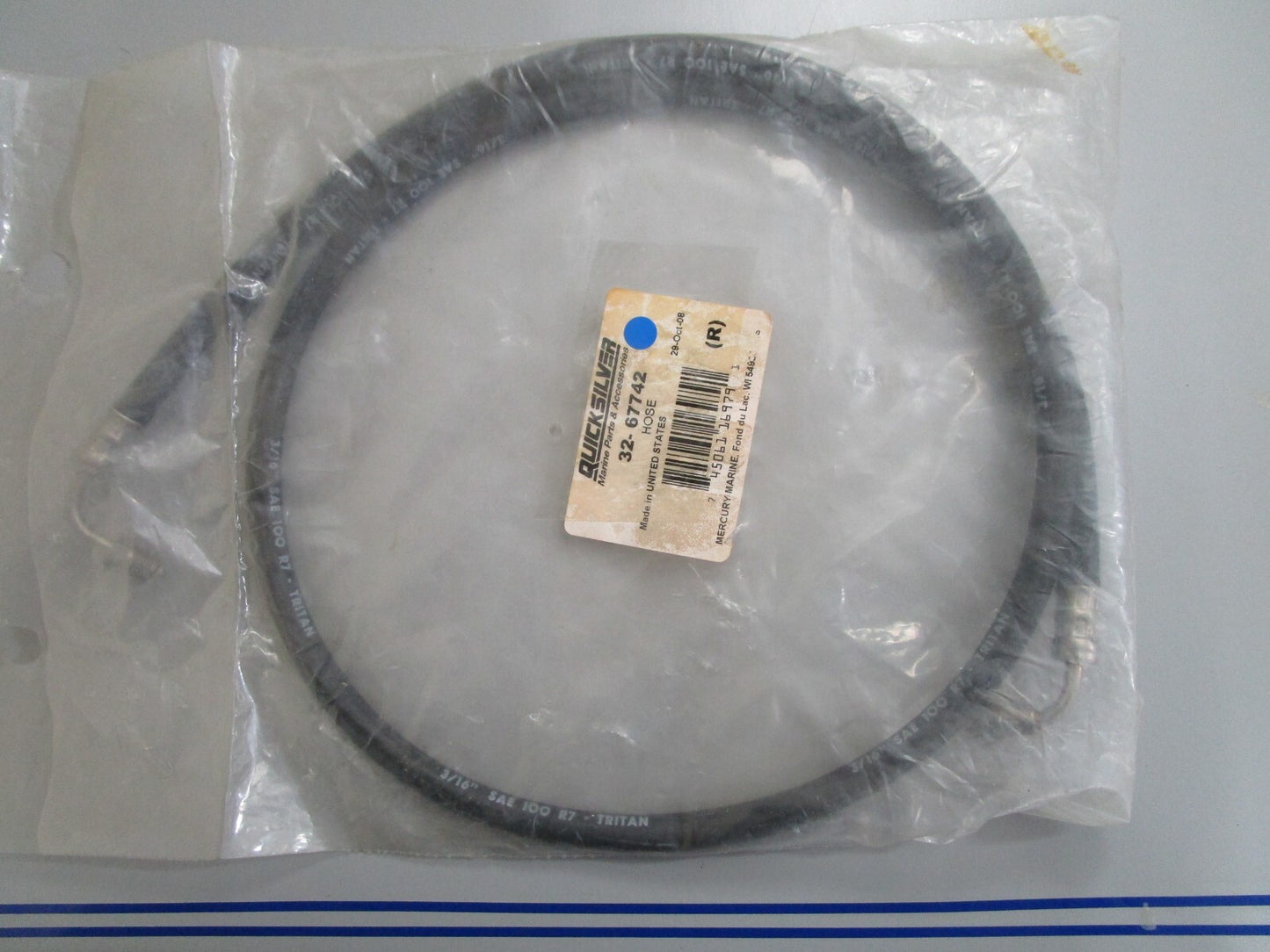 *NEW OEM* 0820 Mercury Quicksilver Hose 32-67742