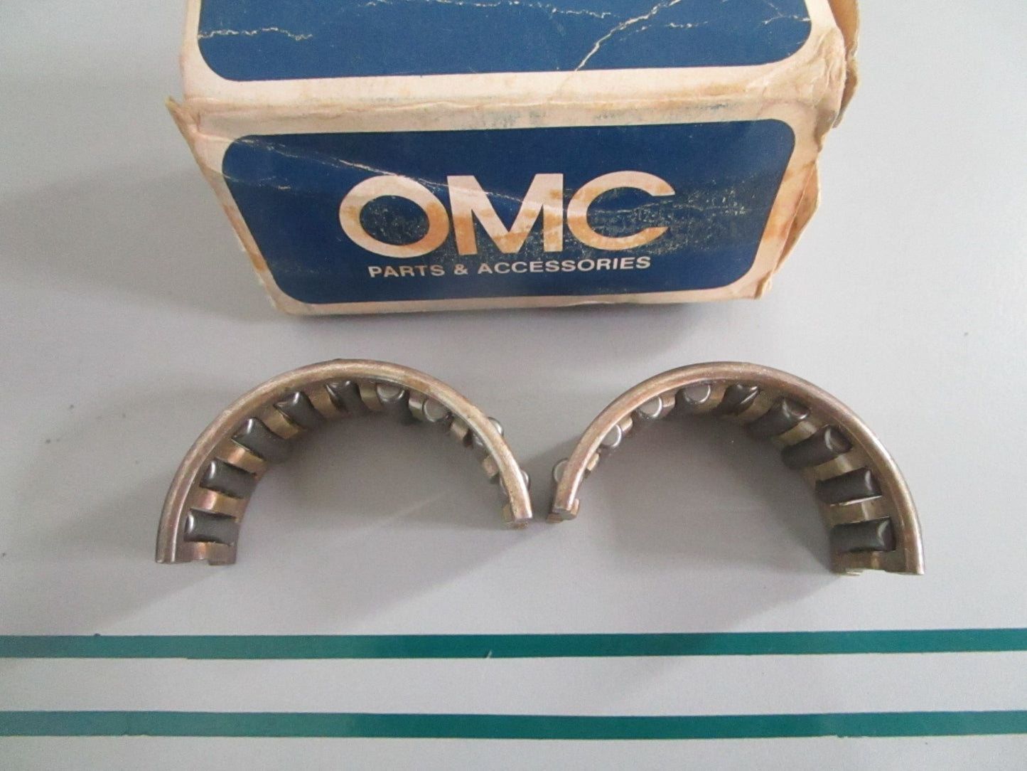 NEW OEM 387787 0387787 OMC Johnson Evinrude Rod Bearing Set 0820