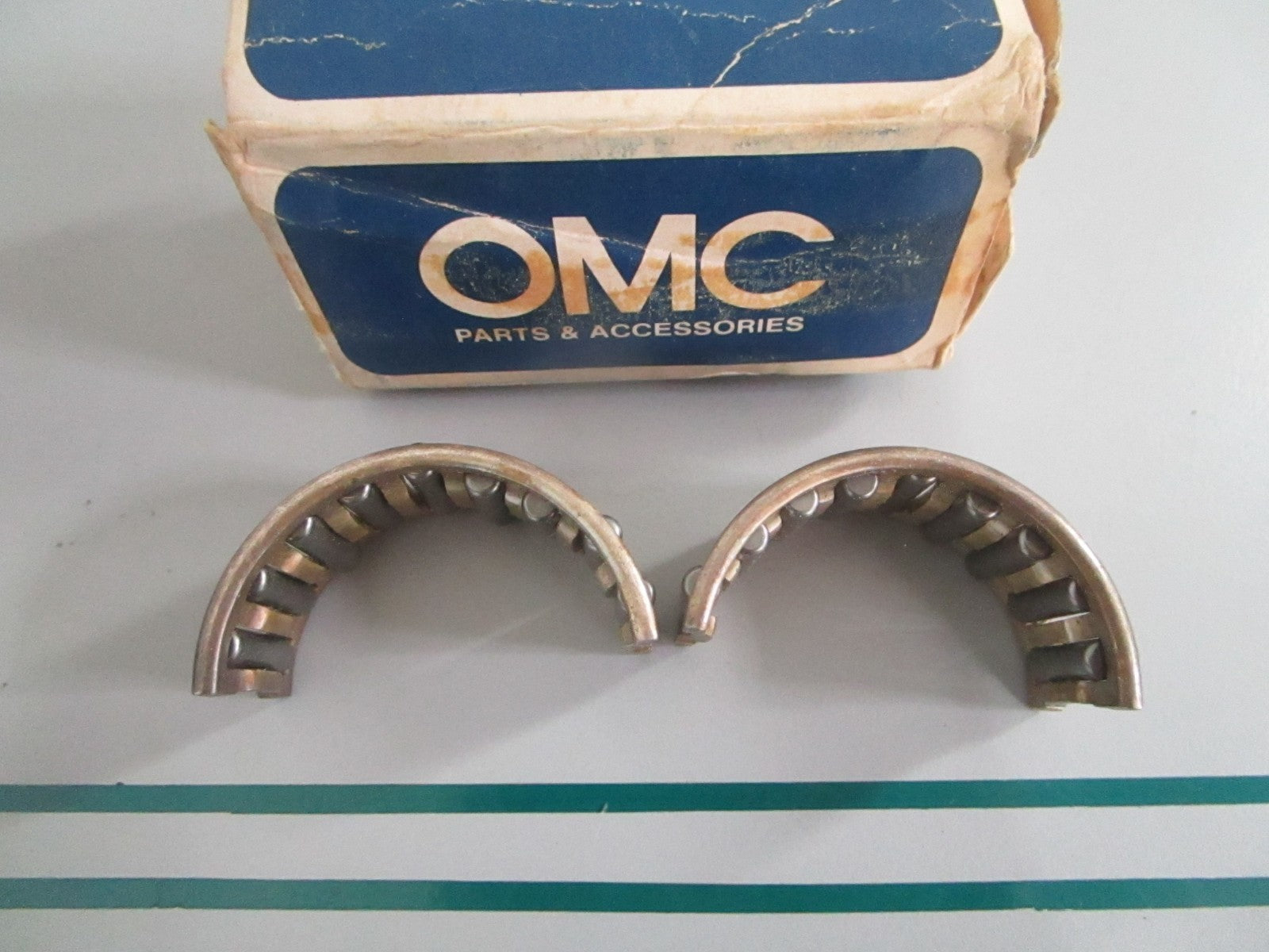 NEW OEM 387787 0387787 OMC Johnson Evinrude Rod Bearing Set 0820