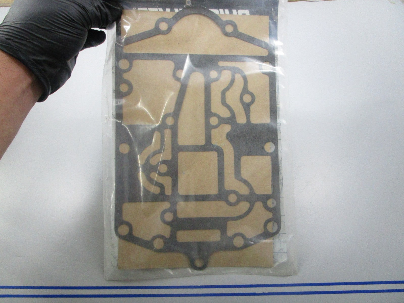NEW OEM 27-43008 6 Mercury Quicksilver Gasket 0810
