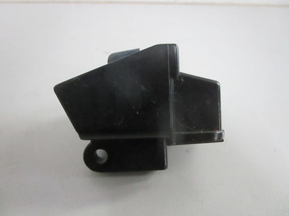 NEW OEM 435818 0435818 OMC Johnson Evinrude Latch 0820
