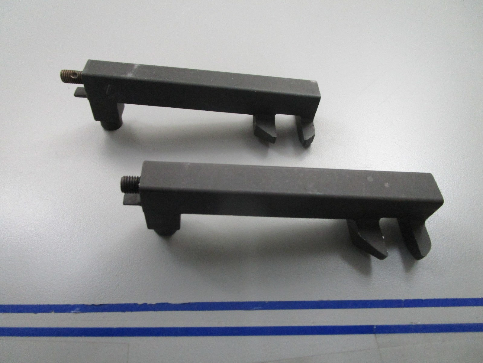 *NEW OEM* (LOT OF 2) 0810 Mercury Quicksilver Shift Slide 33981T1