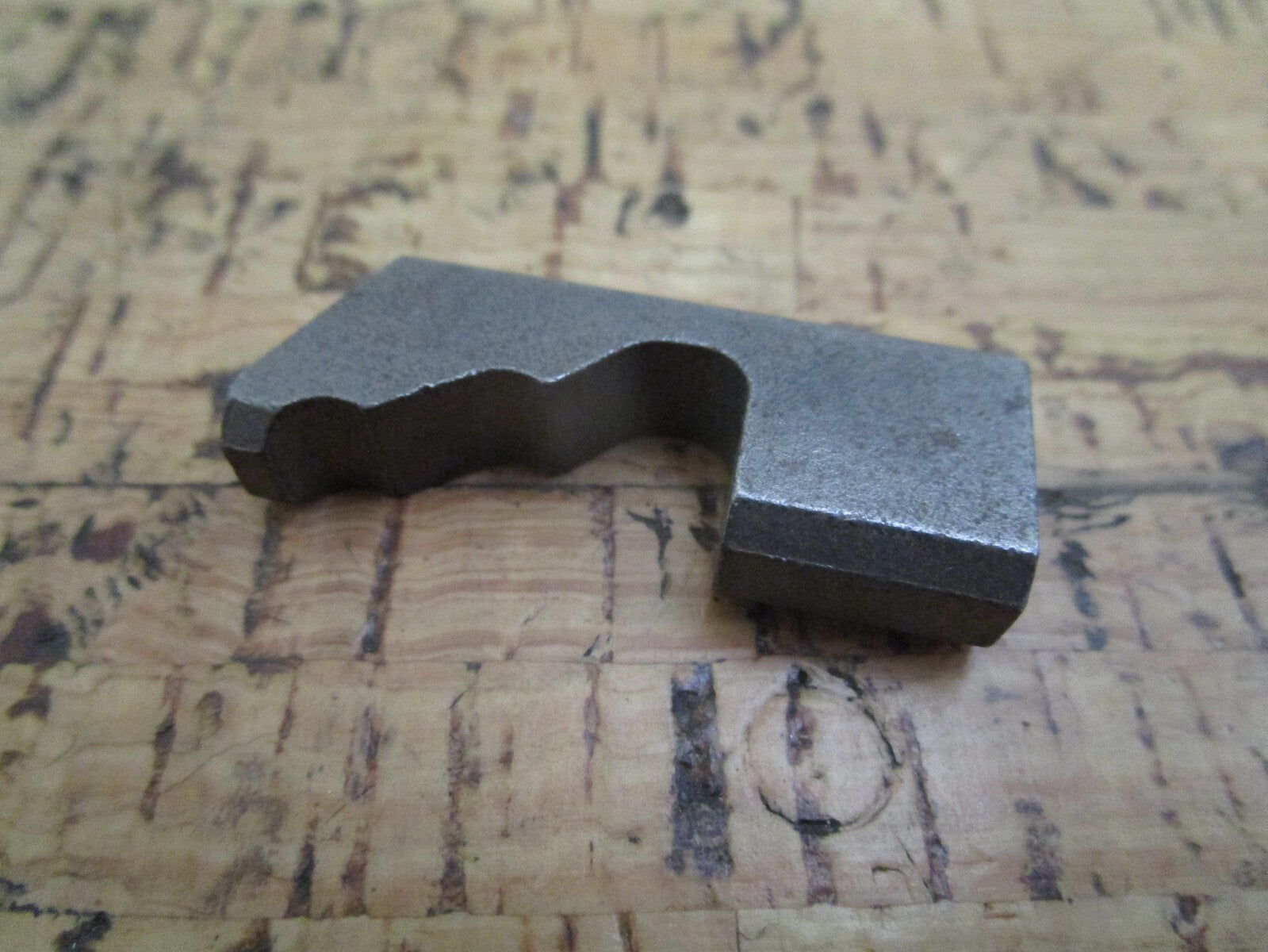 *NEW OEM* 0810 Mercury Shift Cam F318721