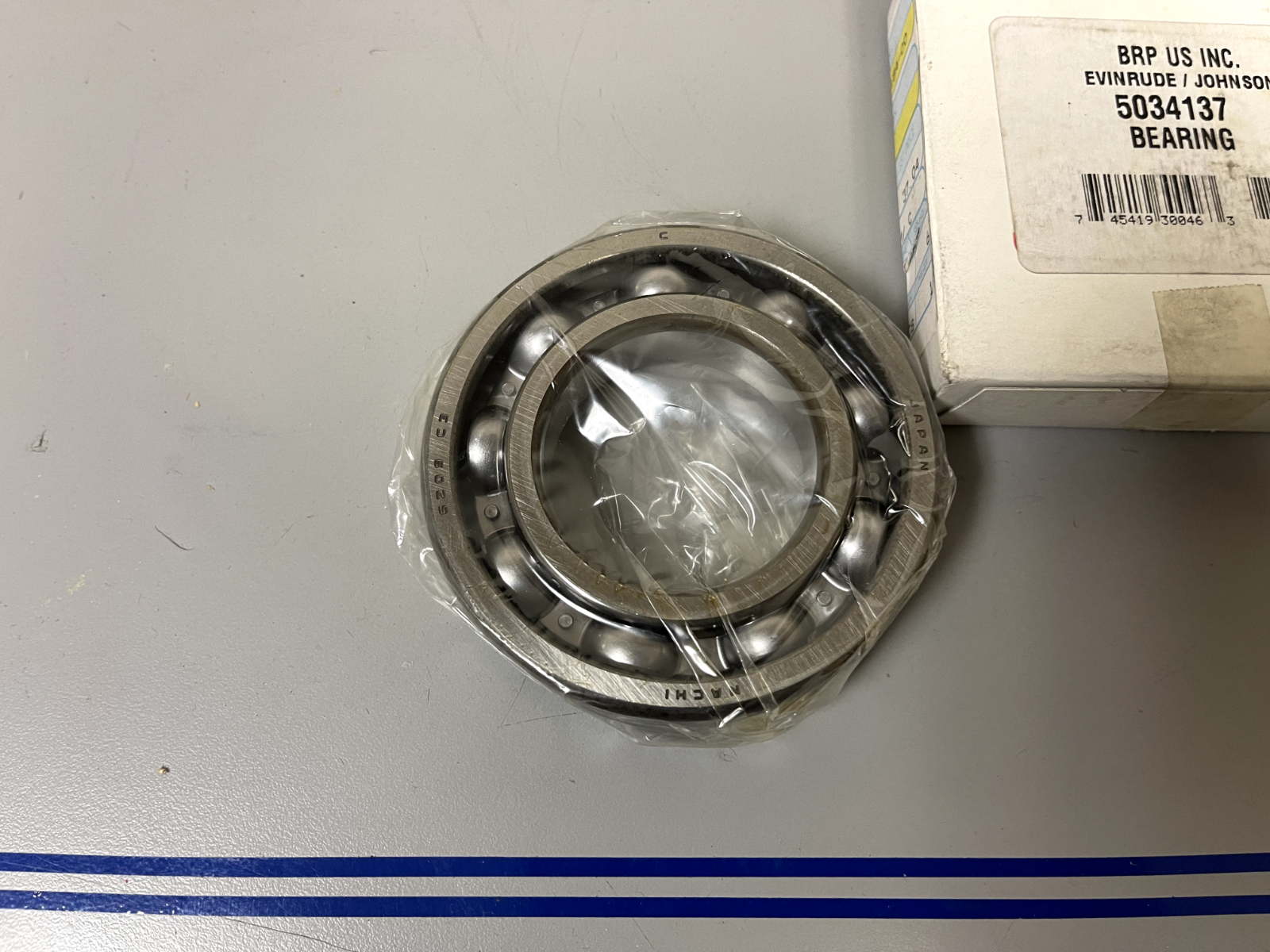 *NEW OEM* 0670 OMC Johnson Evinrude Bearing 5034137