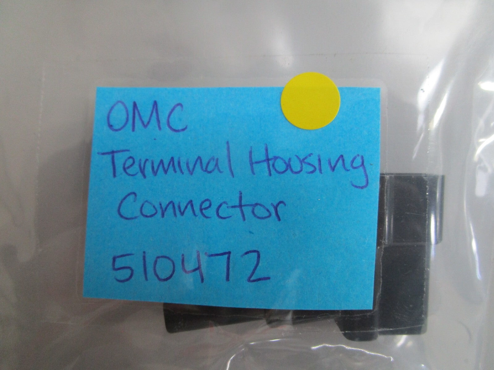 *NEW OEM* (LOT OF 2) 0810 OMC Johnson Evinrude Terminal Housing Connector 510472