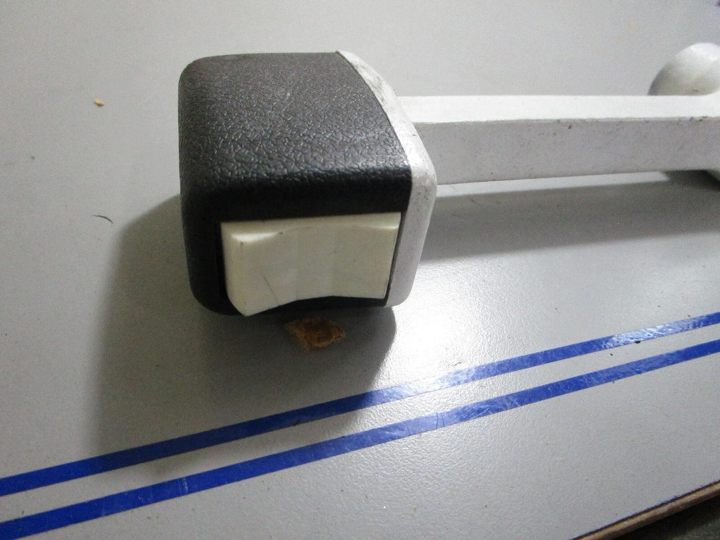 *NEW OEM* 0720 Mercury Chrysler Force Remote Control Handle & Trim Switch F5H132