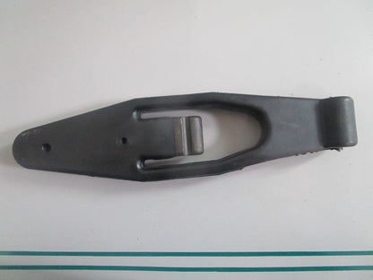 NEW L56-0001 Paccar Hood Latch For: Peterbilt 0820