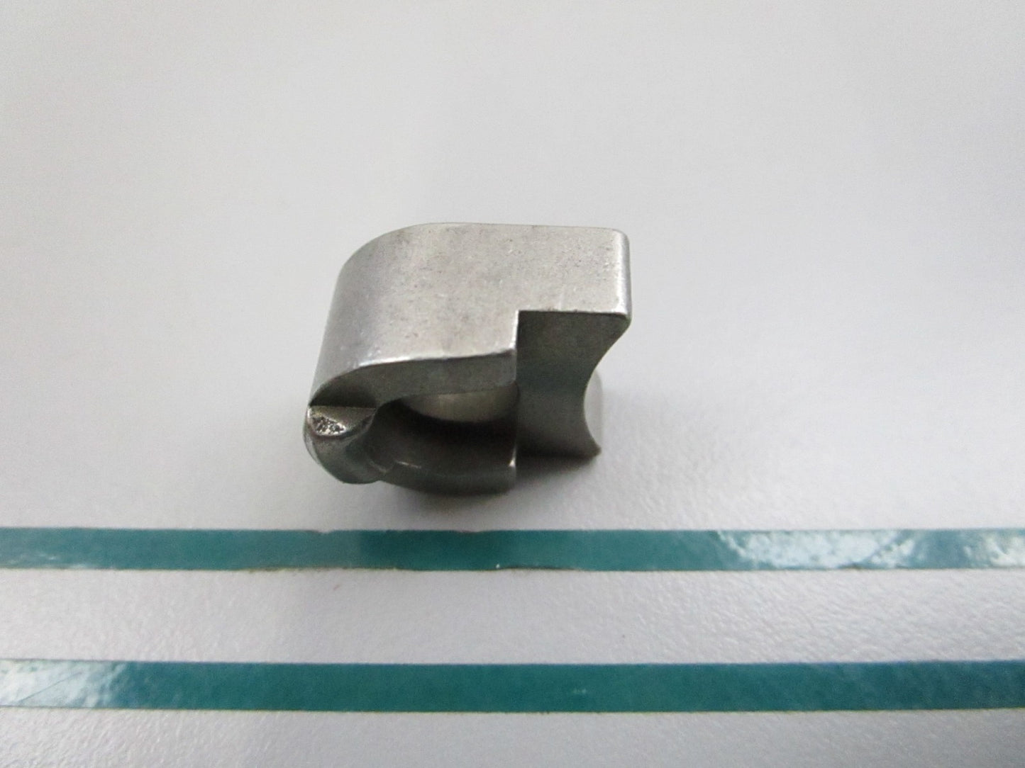 NEW OEM 833878 Volvo Penta Clamp 0810