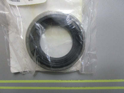 *NEW OEM* 0810 OMC Johnson Evinrude Seal 3852548