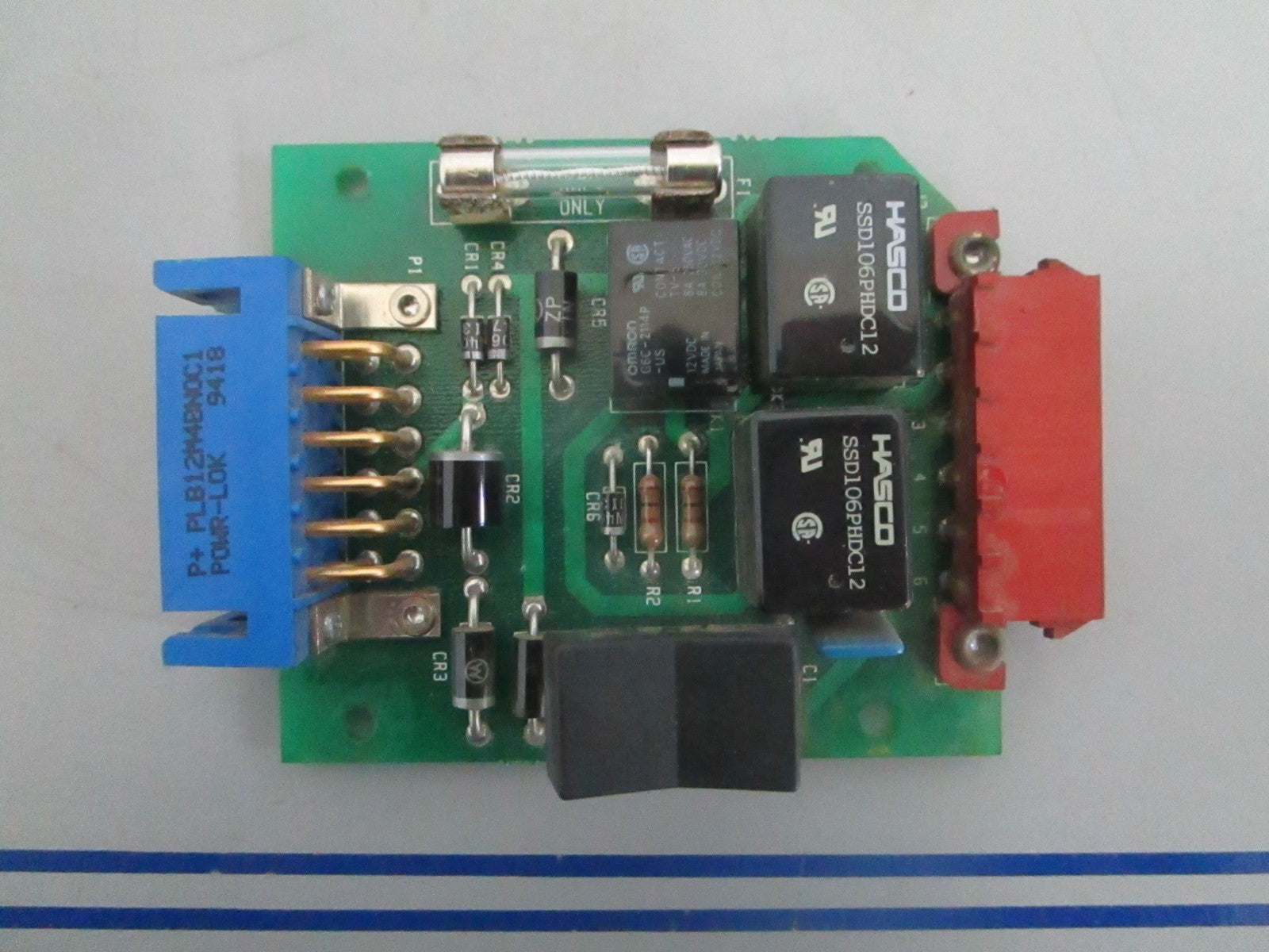 *NEW OEM* 0820 Onan Generator Circuit Board 332-3052