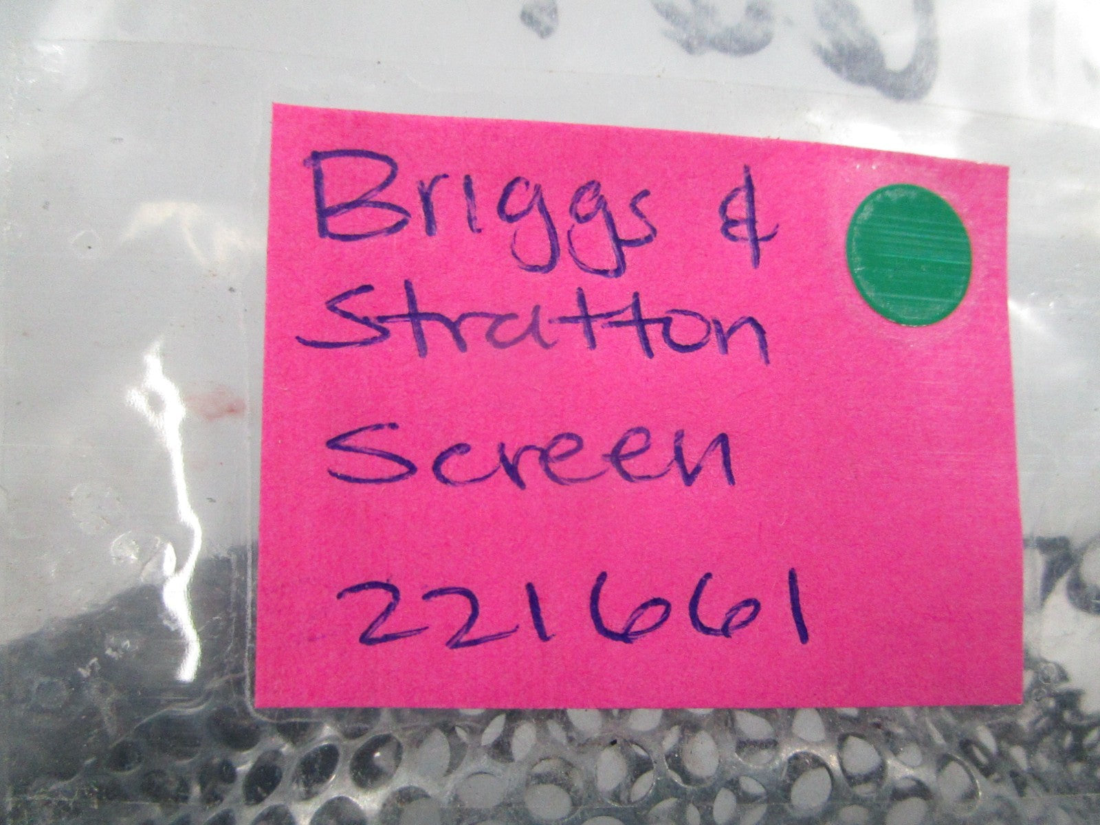 NEW OEM 221661 Briggs & Stratton Screen 0810
