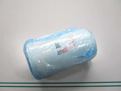 NEW OEM LF3806 Fleetguard Lube Filter 0810