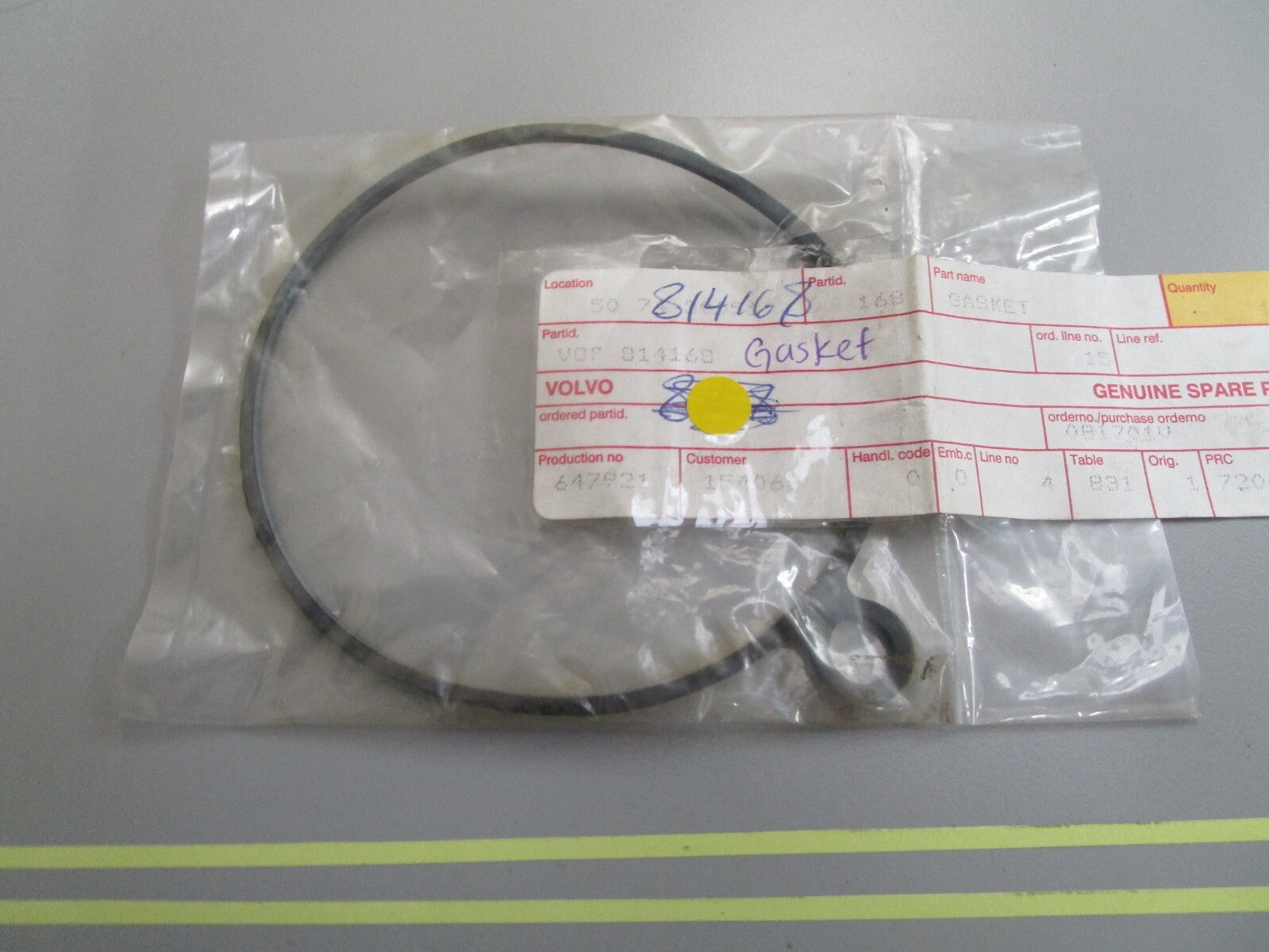 *NEW OEM* 0810 Volvo Penta Gasket 814168