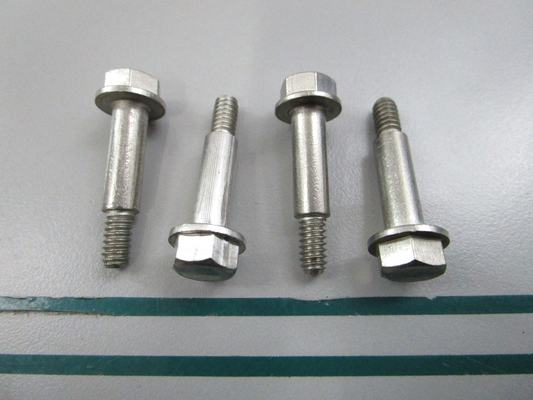 NEW OEM (LOT OF 4) 332638 0332638 OMC Johnson Evinrude Screw 0810