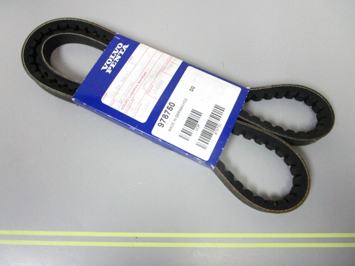 *NEW OEM* 0720 Volvo Penta V-Belt 978750