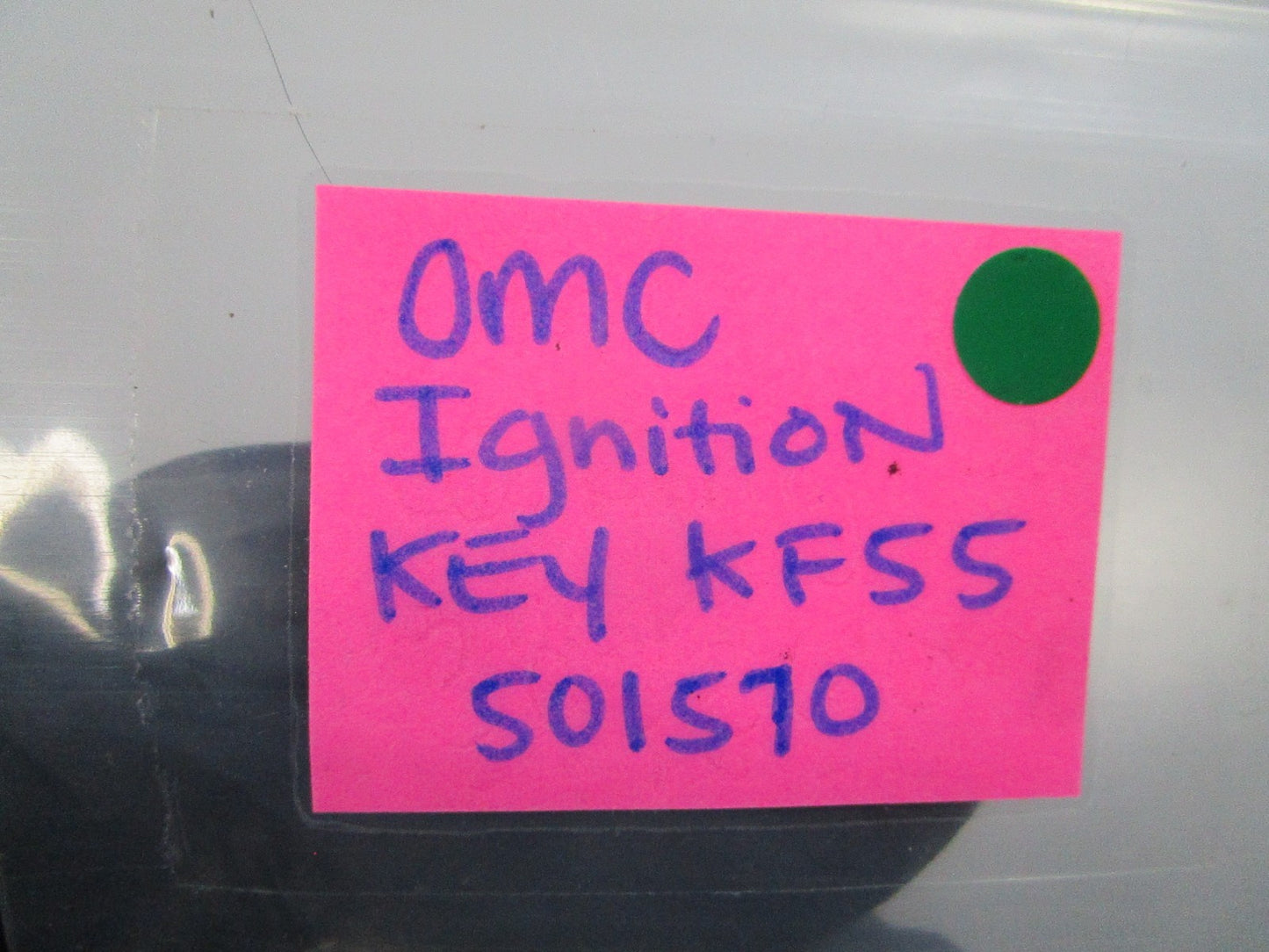 NEW OEM (LOT OF 2) 501570 0501570 OMC Johnson Evinrude Ignition Key KF55 0810