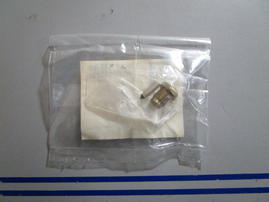 *NEW OEM* 0810 Yamaha Valve Seat Assembly 677-14390-12-00