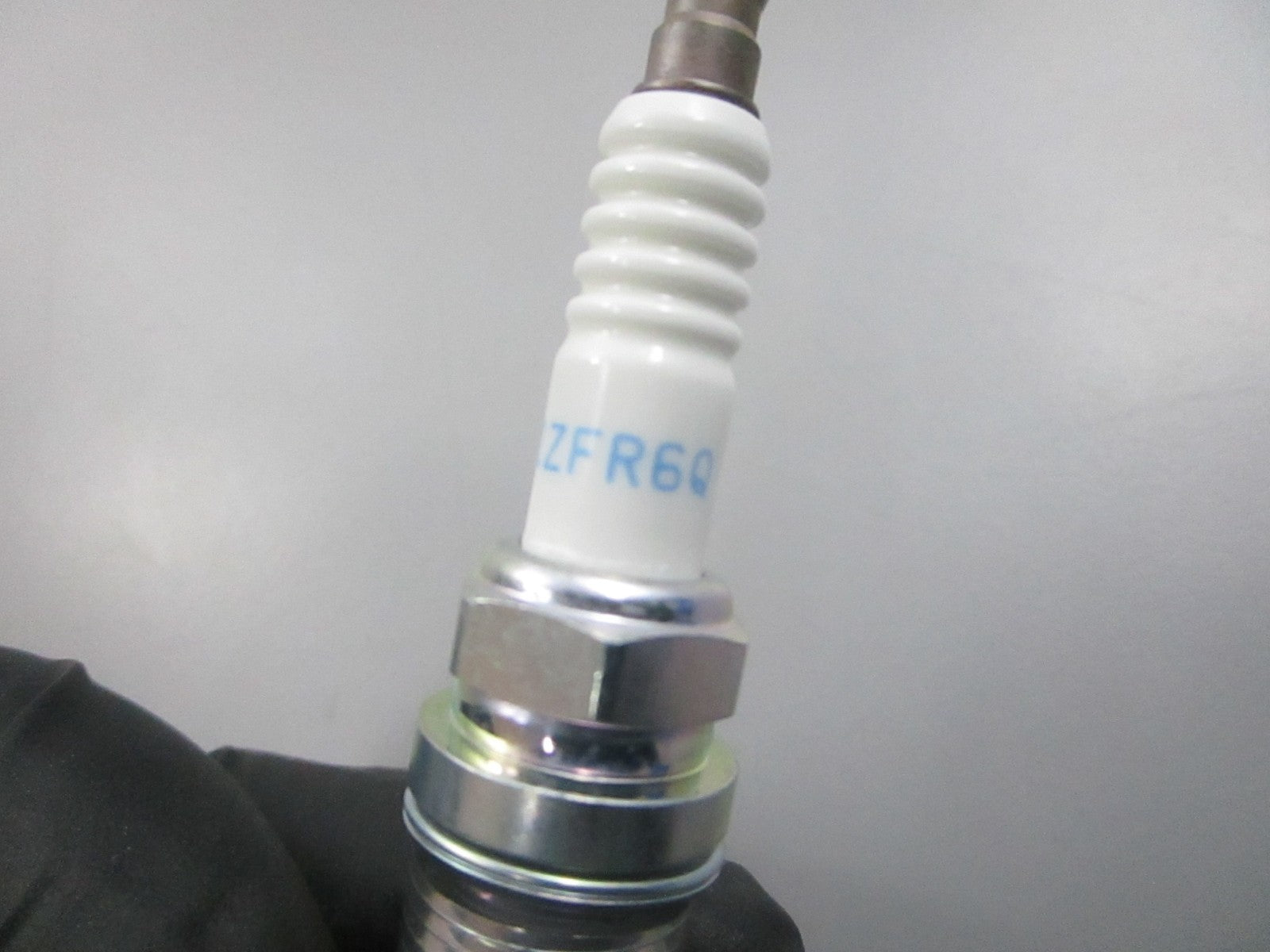 NEW IZFR6Q NGK Spark Plug 0810