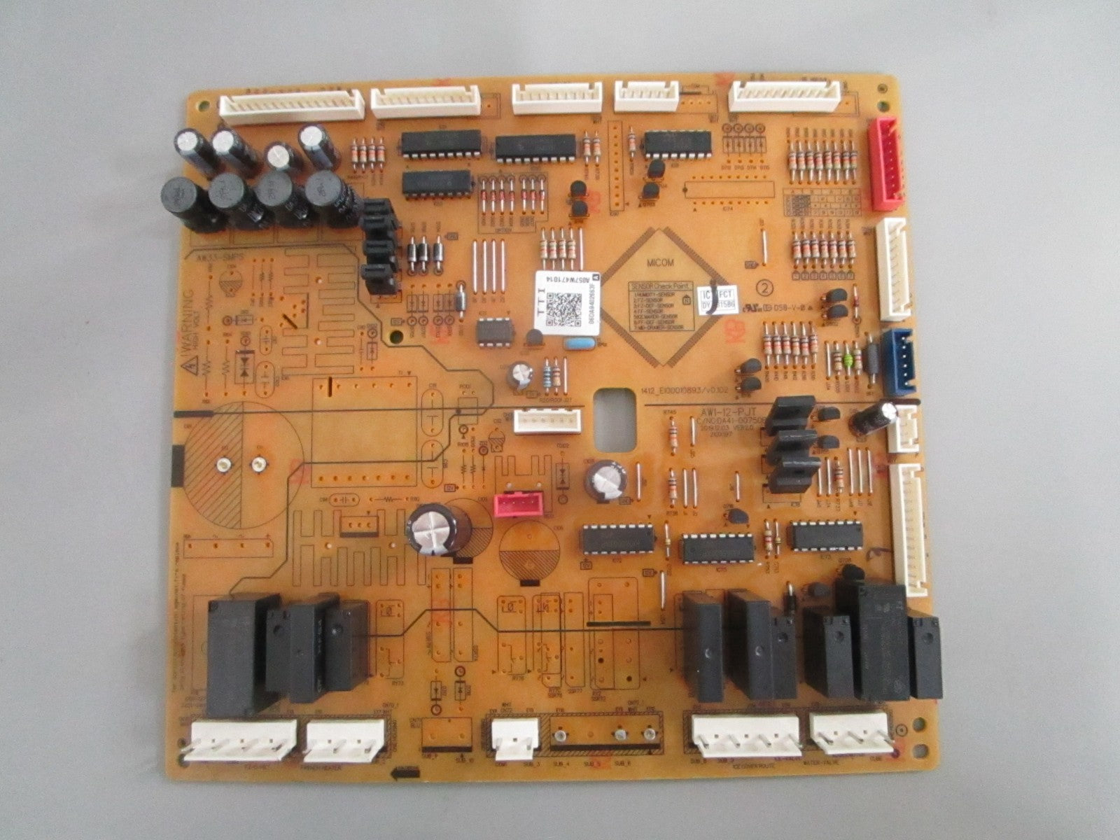 NEW OEM DA82-02675A Samsung Refrigerator Ice Maker Service Kit 0820