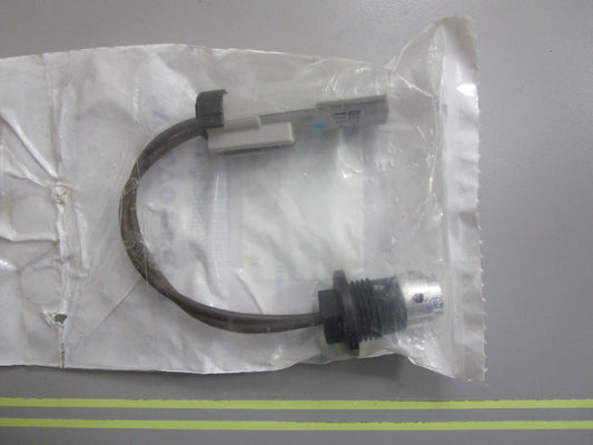 *NEW OEM* 0820 Volvo Penta Temperature Sensor 3889526 23117173