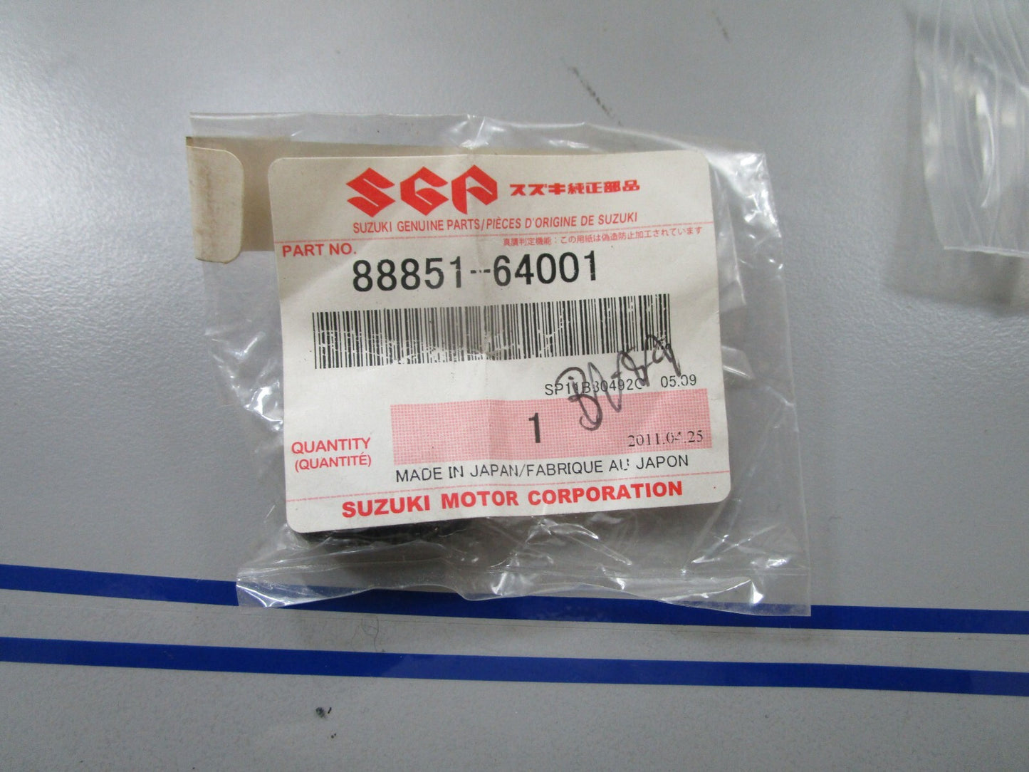 *NEW OEM* 0770 Suzuki Control Knob 88851-64001