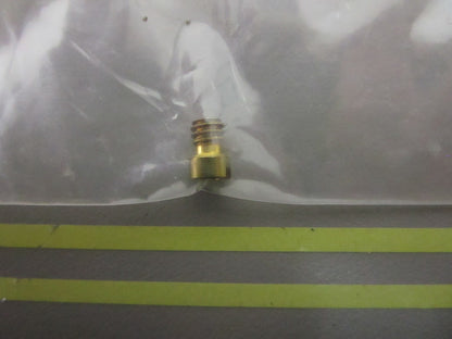*NEW OEM* 0810 OMC Johnson Evinrude .036 Orifice 323703 0323703