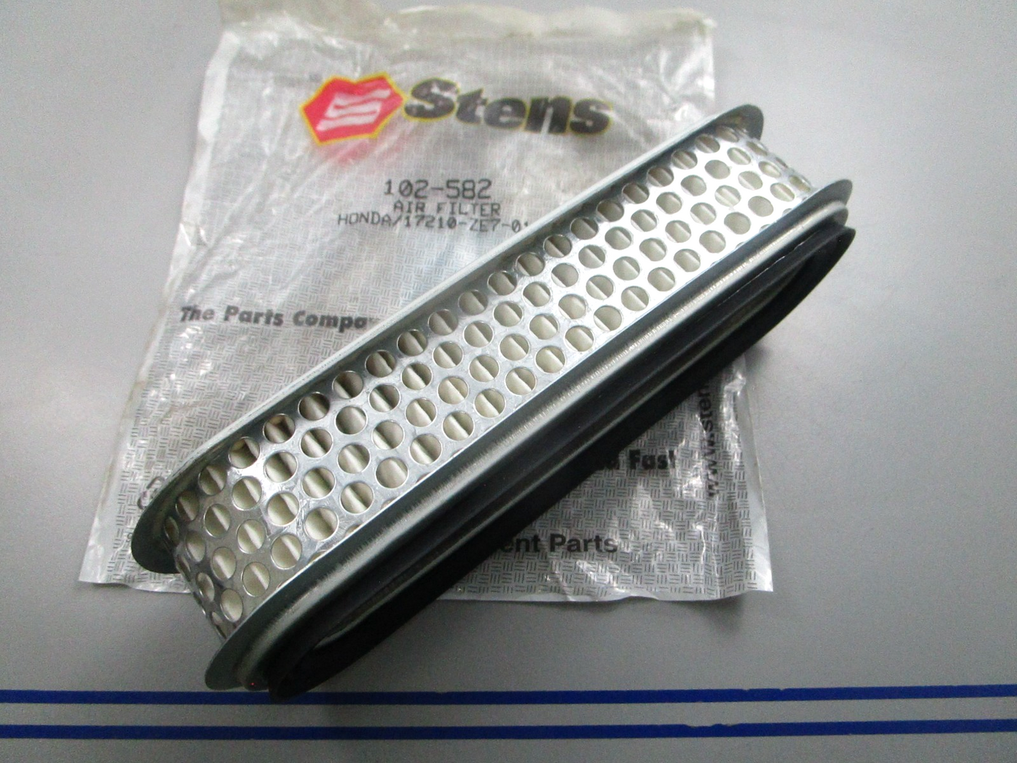 NEW Stens 102-582 Replaces: 17210-ZE7-013 Air Filter 0810