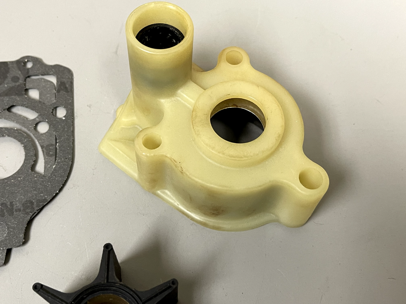 *NEW OEM* 0670 Mercury Quicksilver Water Pump Kit 46-60367A1 46 60367A1